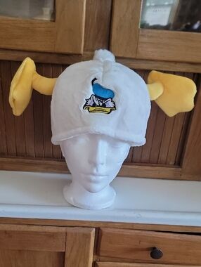 Walt Disney World Donald Duck Philharmonic upside-down hat Y2k 2000 Vintage